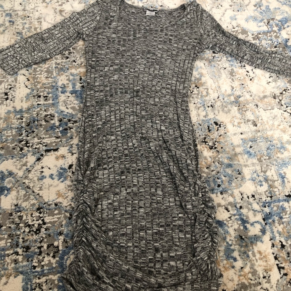 Gray mid sleeve dress